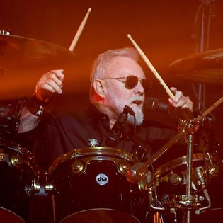 Bang Showbiz / Roger Taylor has revealed why his drummer son didn't join Foo Fighters