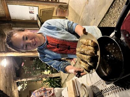 Cooking class in Sapa - fried spring rolls. Andy Yemma