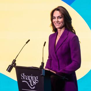 Bang Showbiz / Catherine, Princess of Wales is said to have been the first senior royal to completely distance herself from the former Prince Andrew