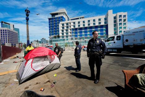 Nelvin C. Cepeda/The San Diego Union-Tribune/TNS