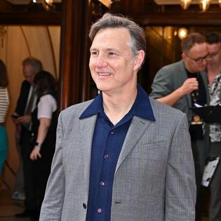Bang Showbiz / David Morrissey has opened up about his battle with booze.