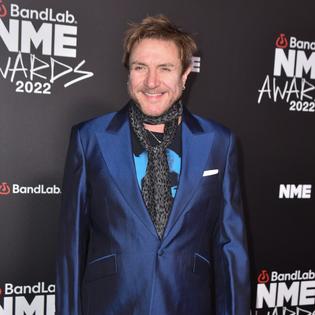 Bang Showbiz / Simon Le Bon doesn't talk politics