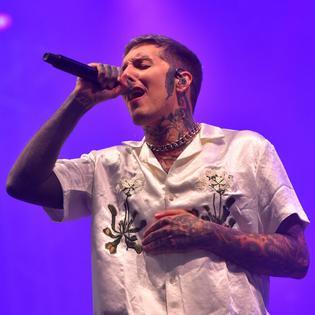 Bang Showbiz / Bring Me The Horizon powered through with the set after the disturbance