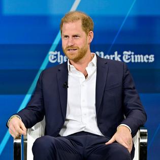 Bang Showbiz / Prince Harry has warned against the rise of anti-Semitism and anti-Muslim sentiment