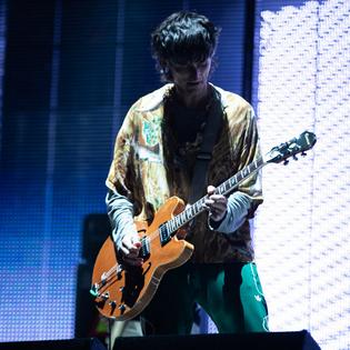 Bang Showbiz / Nick Valensi is sitting out further shows on The Strokes' upcoming tour