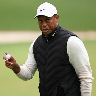 Bang Showbiz / Tiger Woods is said to be 'in good spirits' and focused on recovery after returning home from a six-week treatment programme