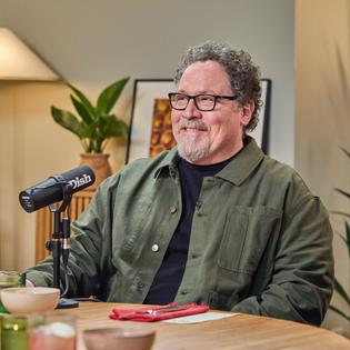 Bang Showbiz / Jon Favreau hopes to introduce Star Wars to young cinemagoers through The Mandaloiran and Grogu.