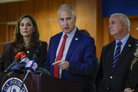 Al Diaz/Miami Herald/TNS