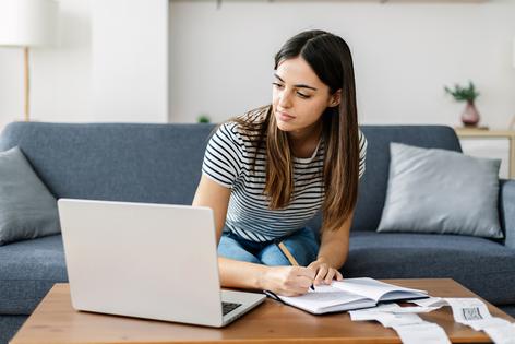 After leaving school and finding work, young adults face another challenge: learning to manage their financial lives. (Xavier Lorenzo/Dreamstime/Tribune Content Agency)