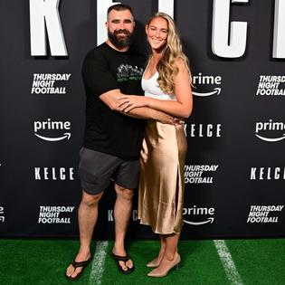 Bang Showbiz / Kylie Kelce and Jason Kelce have four young daughters together