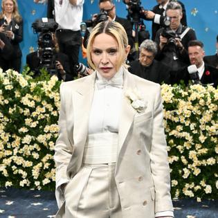Bang Showbiz / Madonna reportedly took a private chef on board a transatlantic British Airways flight