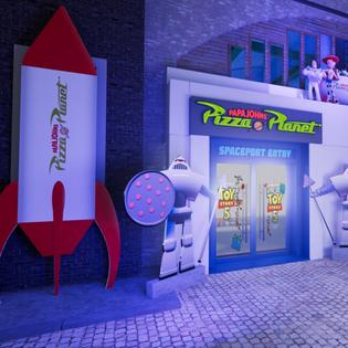 Bang Showbiz / Pizza Planet is coming for Toy Story 5