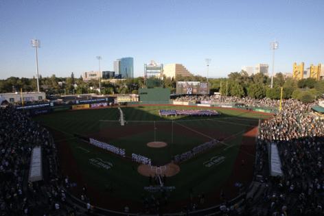 Scott Marshall/Getty Images North America/TNS