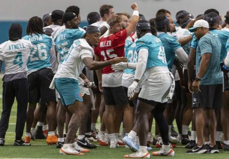 Matias J. Ocner/Miami Herald/TNS