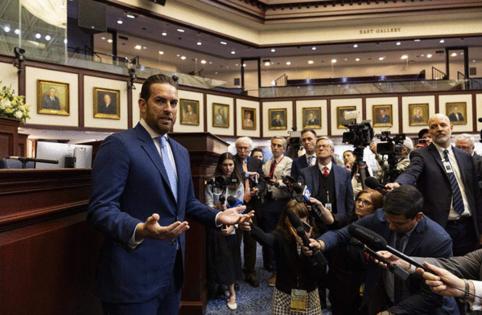 Matias J. Ocner/Miami Herald/TNS