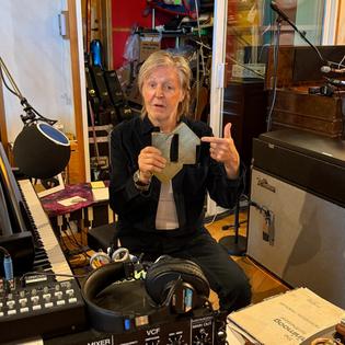 Bang Showbiz / Sir Paul McCartney has topped the chart again.