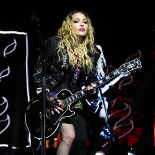 Bang Showbiz / Madonna wants people to 'connect' through music