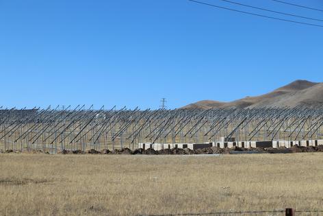 A solar farm under construction in eastern Tibet.
Sanggay Tashi, CC BY-ND