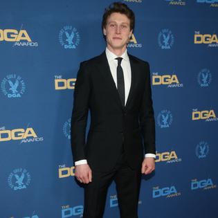 Bang Showbiz / George MacKay wants to play a Bond villain