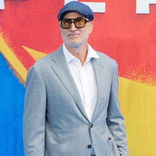 Bang Showbiz / Craig Gillespie didn't need much convincing to direct Supergirl