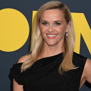 Bang Showbiz / Reese Witherspoon happy that new boyfriend is not an actor