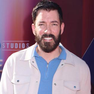 Bang Showbiz / TV personality Drew Scott