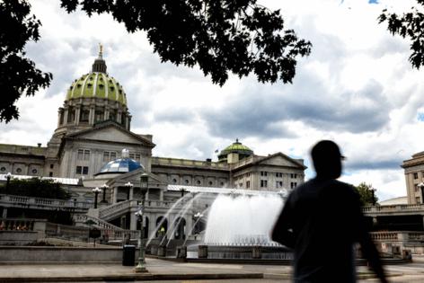 Tom Gralish/The Philadelphia Inquirer/TNS