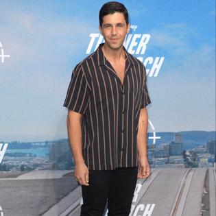 Bang Showbiz / Josh Peck opens up about his Drake and Josh paydays