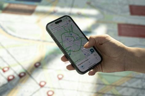 If you carry a smartphone around with you, Google and other tech companies keep track of where you are and everywhere you’ve been.
              Dilara Irem Sancar/Anadolu via Getty Images