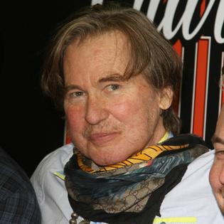 Bang Showbiz / Val Kilmer was 'quite insecure'