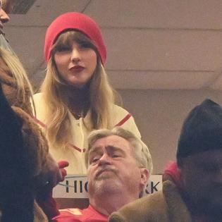 Bang Showbiz / Ed Kelce has described his son Travis Kelce's wedding to Taylor Swift as 'great'