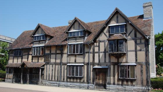 Beyond live performances, the prime Shakespeare sight in Stratford-upon-Avon is the half-timbered Elizabethan building where the playwright grew up. (Cameron Hewitt, Rick Steves' Europe)