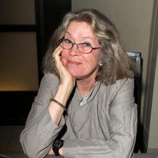 Bang Showbiz / Antoinette Bower, the actor whose memorable appearances in Star Trek and The Twilight Zone made her a cult favourite among generations of science fiction fans, has died aged 93