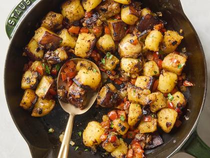 This simple side comes together in a single pan. (Alex Lepe/TCA)