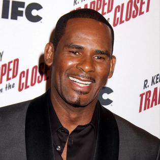 Bang Showbiz / R. Kelly wants his sentence to be reduced