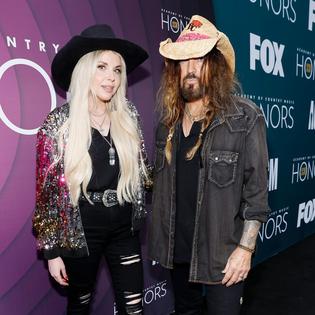 Bang Showbiz / Firerose accused ex-husband Billy Ray Cyrus of abuse