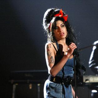 Bang Showbiz / Keith Richards on Amy Winehouse: 'A sad story with so much more potential'
