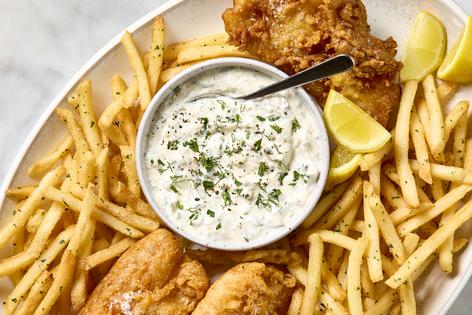 This tartar sauce comes together in five minutes with ingredients that are mostly fridge staples. (Alex Lepe/TCA)