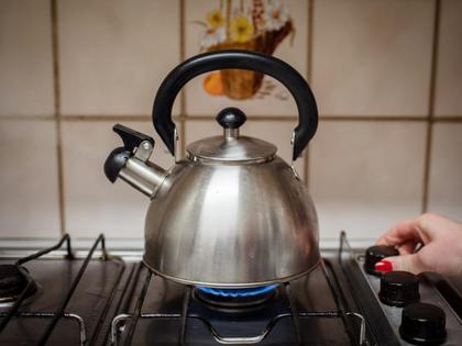 Burning natural gas can create chemical compounds that irritate the lungs. Rafael Elias/Moment via Getty Images