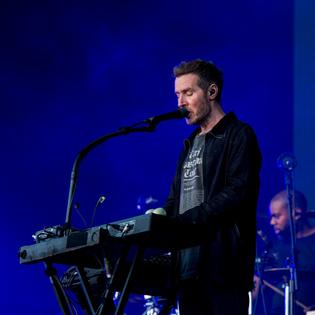 Bang Showbiz / Massive Attack are banned from re-entering Singapore