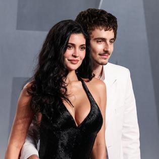 Bang Showbiz / Kylie Jenner is loving life with Timothee Chalamet.