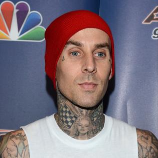 Bang Showbiz / Travis Barker survived the 2008 crash.