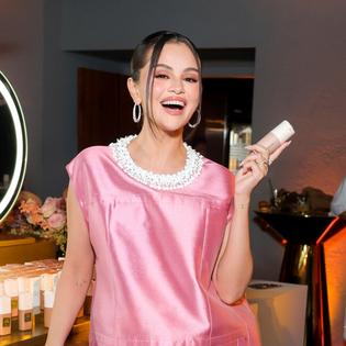Bang Showbiz / Selena Gomez has slammed a lawsuit.