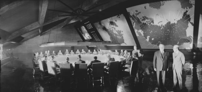 Reg Lancaster/Daily Express/Hulton Archive/Getty Images North America/TNS