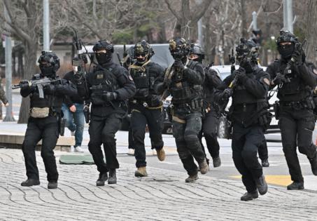 Jung Yeon-je/AFP/Getty Images North America/TNS