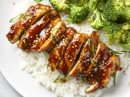 Cook juicy chicken thighs in an easy homemade teriyaki sauce in just 15 minutes. (Alex Lepe/TCA)