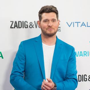 Bang Showbiz / Michael Buble admits his Dolly Parton collaboration was an easy yes