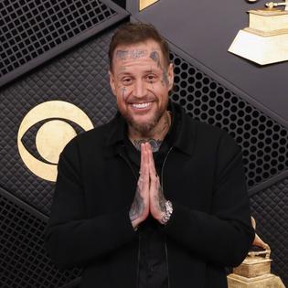 Bang Showbiz / Jelly Roll has taken another dig at Donald Trump
