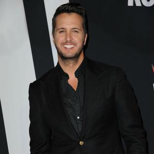 Bang Showbiz / Luke Bryan feels like a 30-year-old