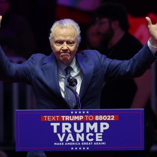 Bang Showbiz / Donald Trump praised Jon Voight